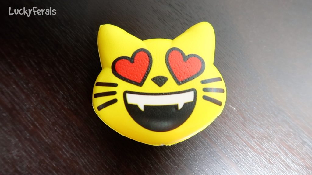 Cat Love Emoji